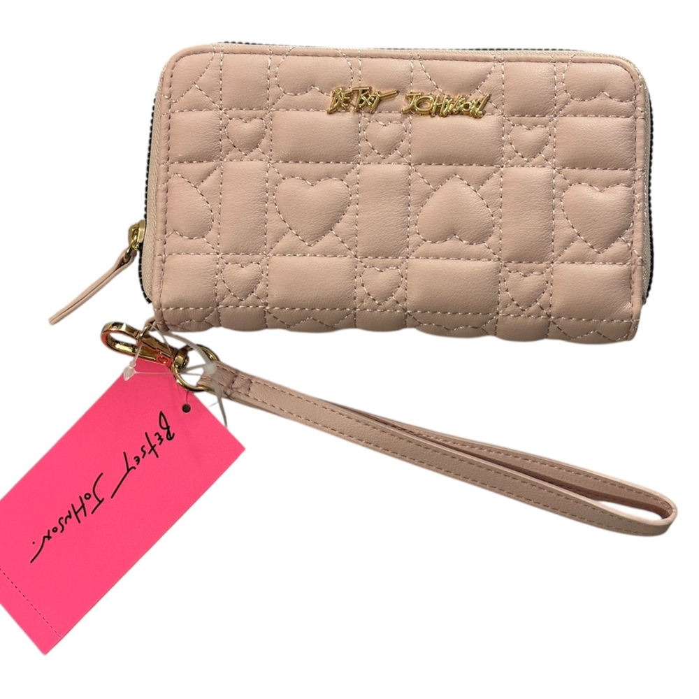 Betsey Johnson quilted wallet